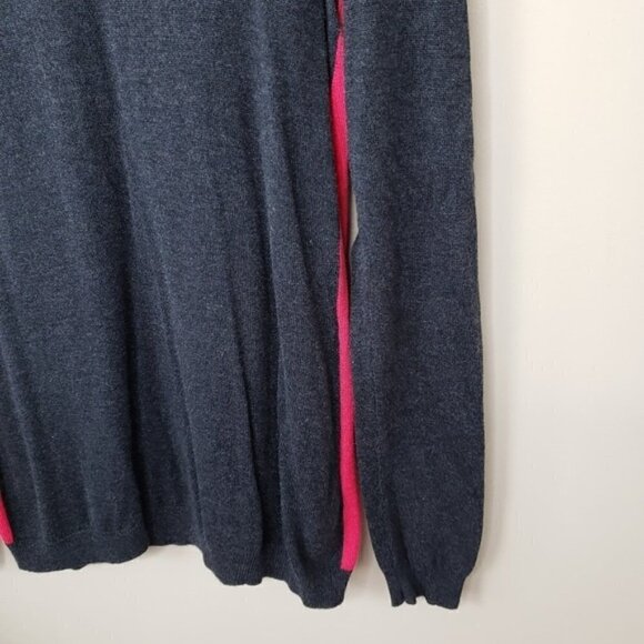 Vertical Design | Gray Sweater Red Side Stripe - Picture 3 of 6